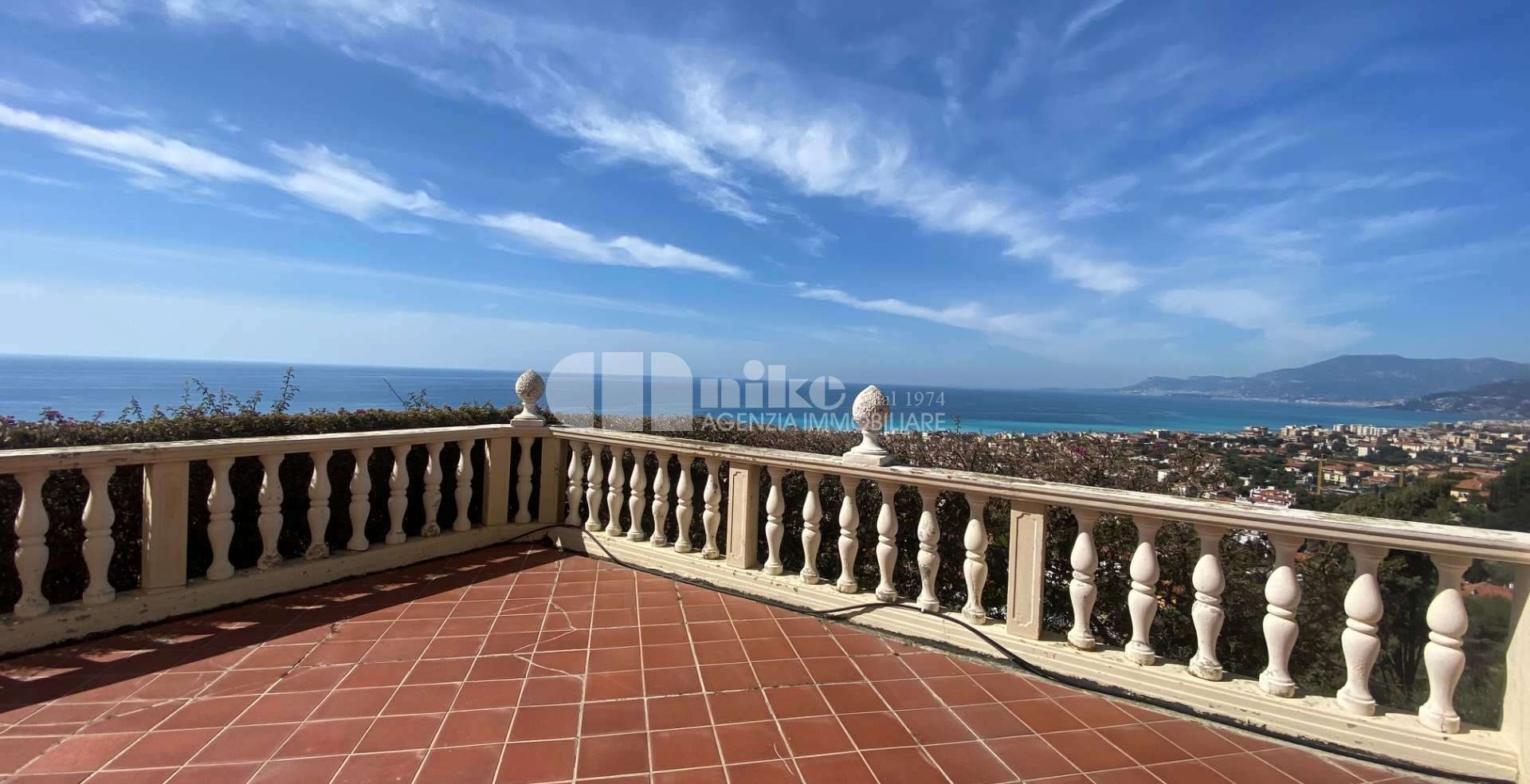 Appartamento vista mare in casa d'epoca