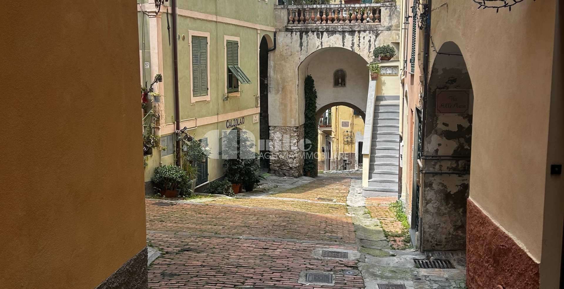 Appartamento con terrazza nel centro storico