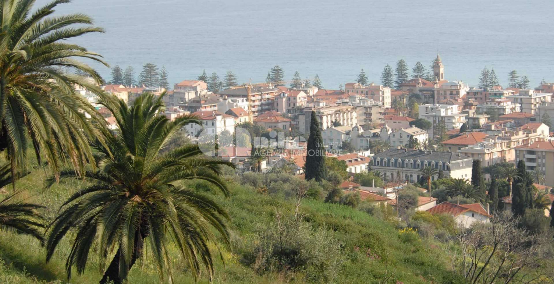 Quadrilocale vista mare con piscina condominiale