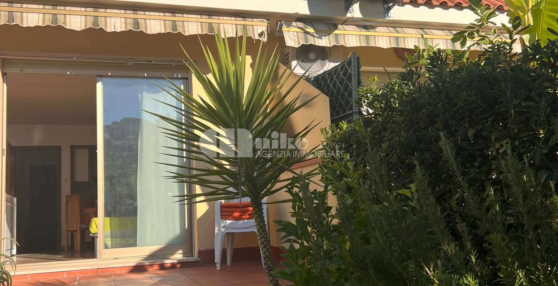 appartamento con giardino 
