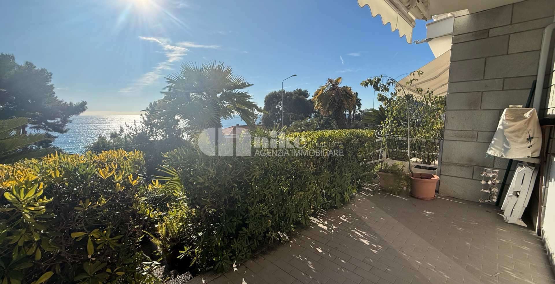 Trilocale con terrazzo