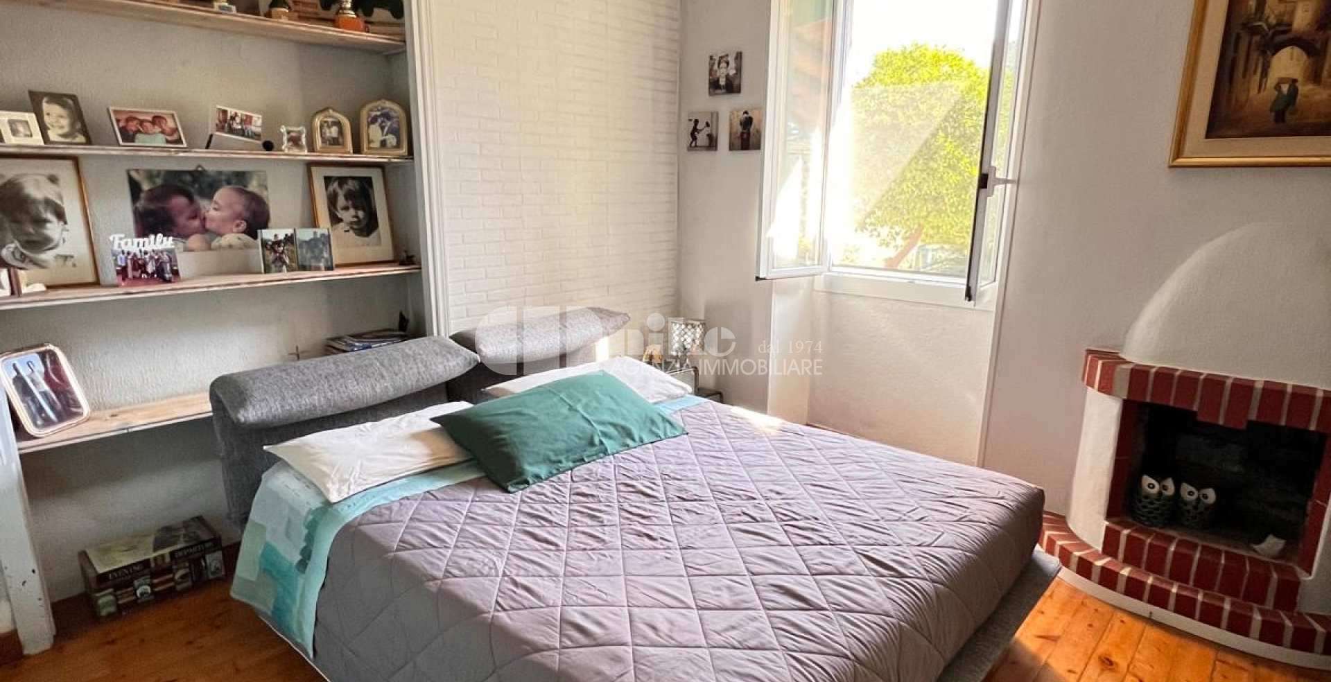 Villa in collina con vista mare