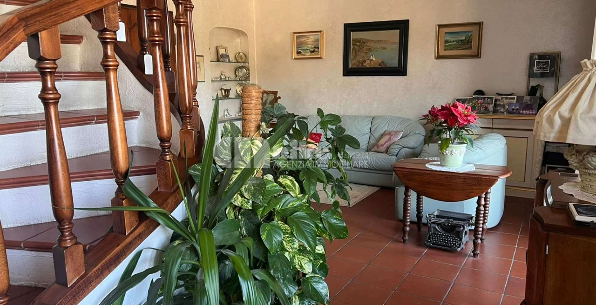 Appartamento collinare, terrazza vista mare e piscina condominiale