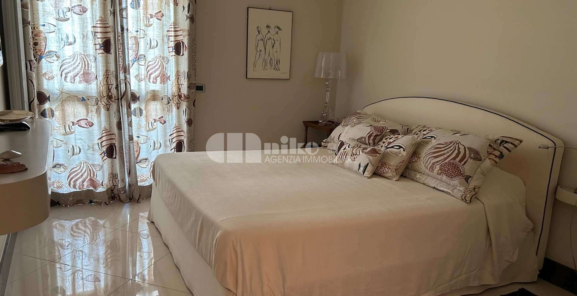 Trilocale di Lusso a Bordighera - Fronte Mare
