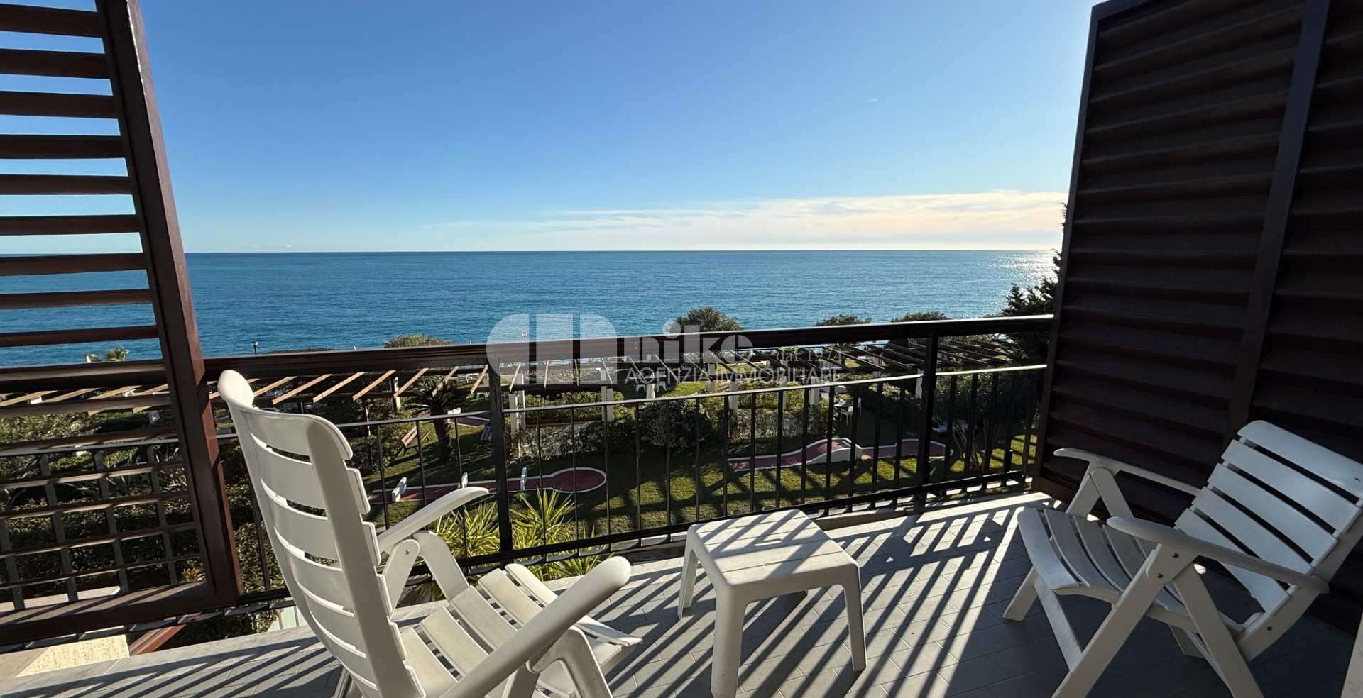 appartamento con  vista mare 