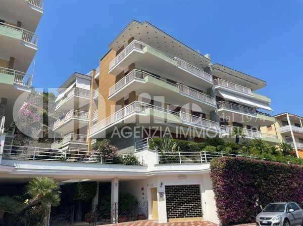 Trilocale con terrazzo