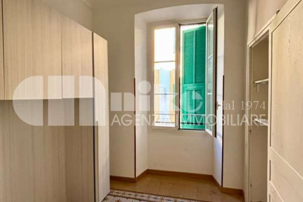 Quadrilocale affitto residenziale centralissimo  thumbnail