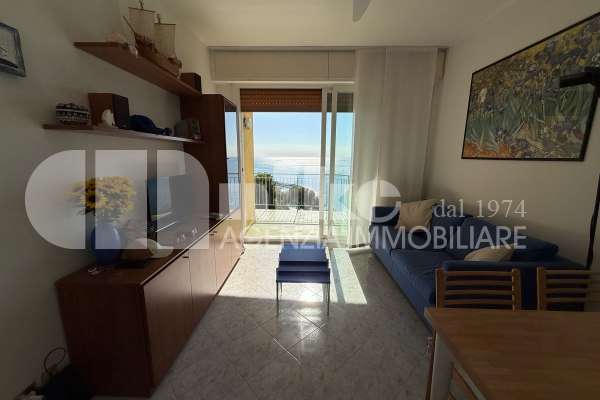 Appartamento vista mare thumbnail