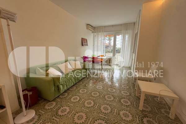 Trilocale in condominio signorile thumbnail