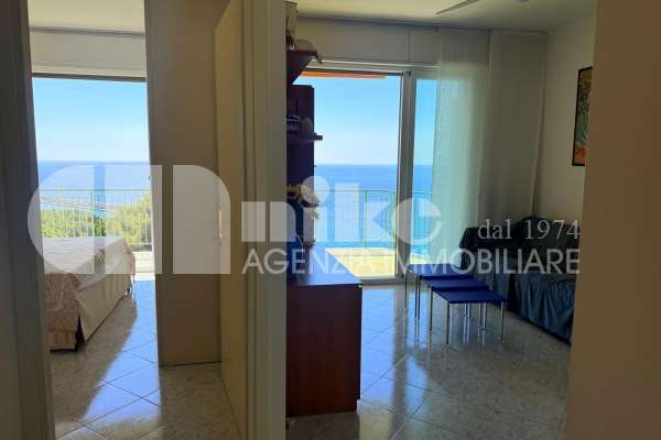 Appartamento vista mare thumbnail